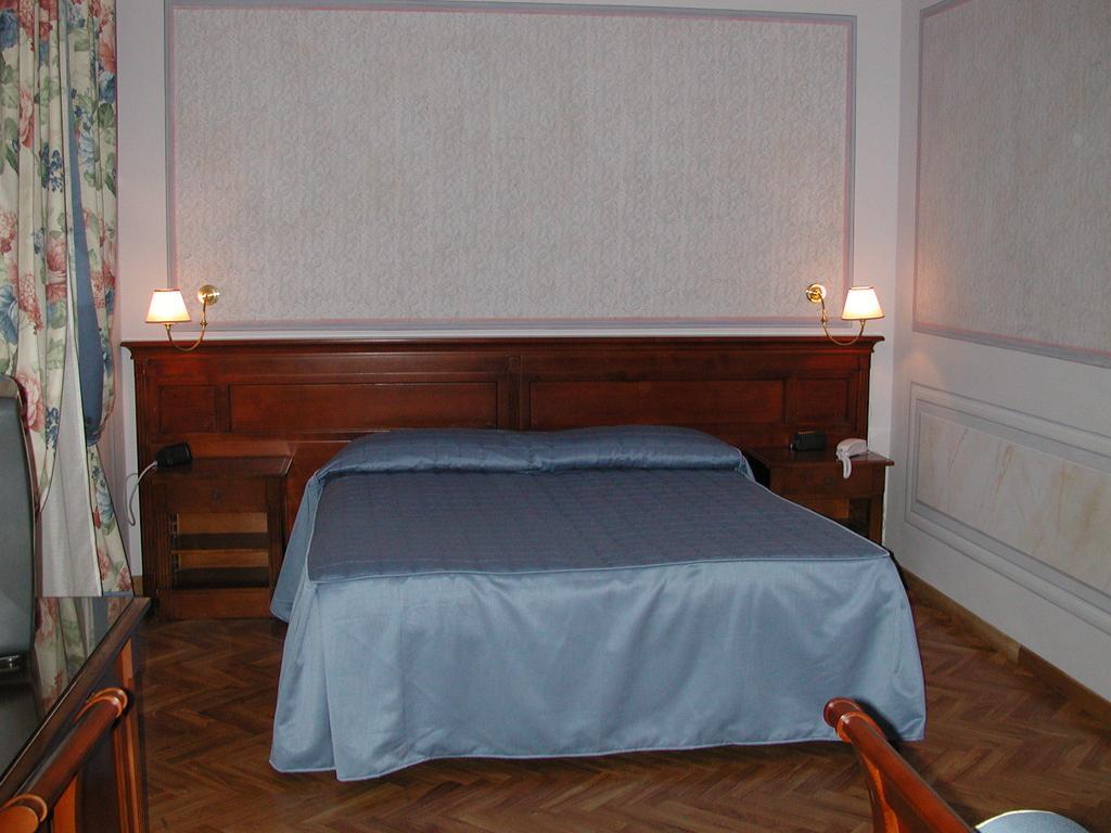 Hotel Villa Aurora Fiesole Exterior photo