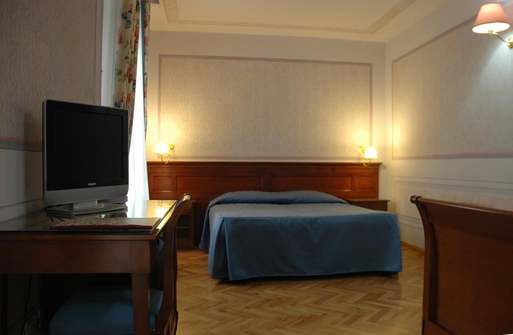 Hotel Villa Aurora Fiesole Exterior photo